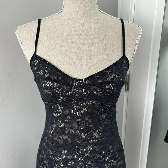 Wilfred dark grey lace mini dress - Picture 2 of 4